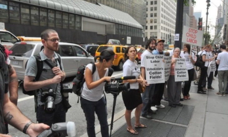 Gulnara Karimova protest