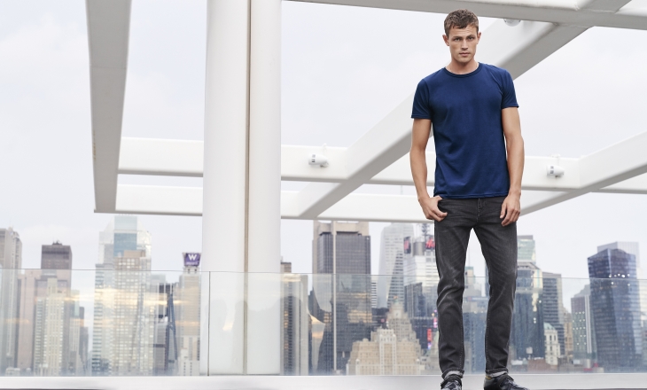 T-shirt market